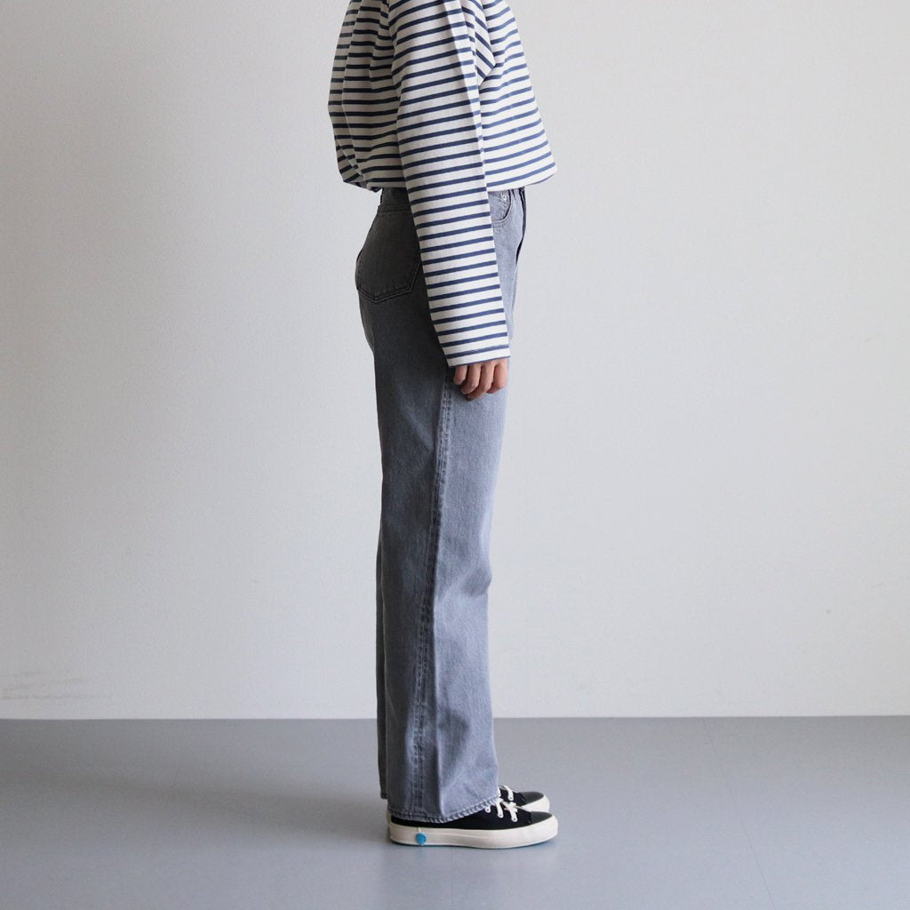 BRIGITTE STRAIGHT JEANS #FADE BLACK [L2201-J001FBK]