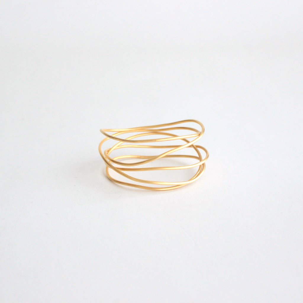ROUND WIRE BANGLE L_ STRINGS #GOLD [1207a_bl]