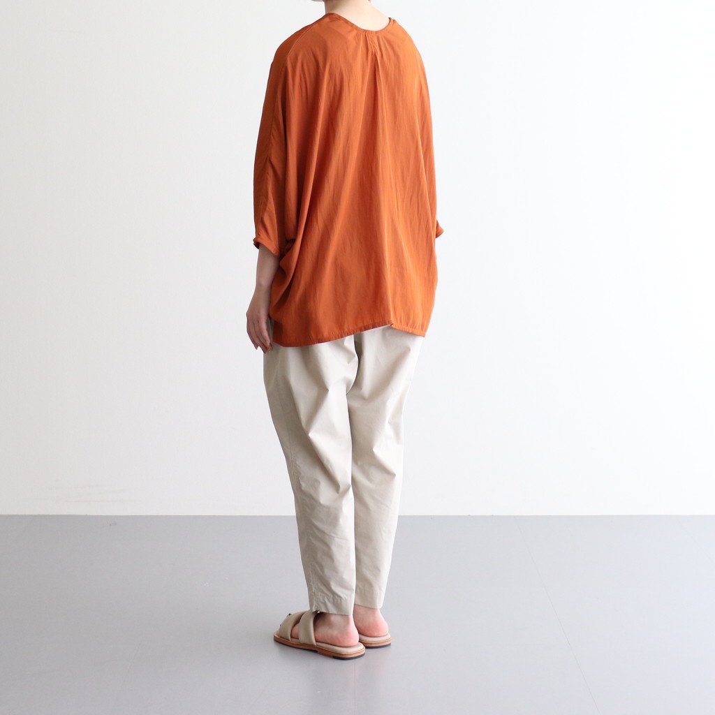 NDPPO｜割繊ポリエステル・チャイニーズクレープ ドルマンスリーブプルオーバー  #CARROT ORANGE [TA_NC193PO]