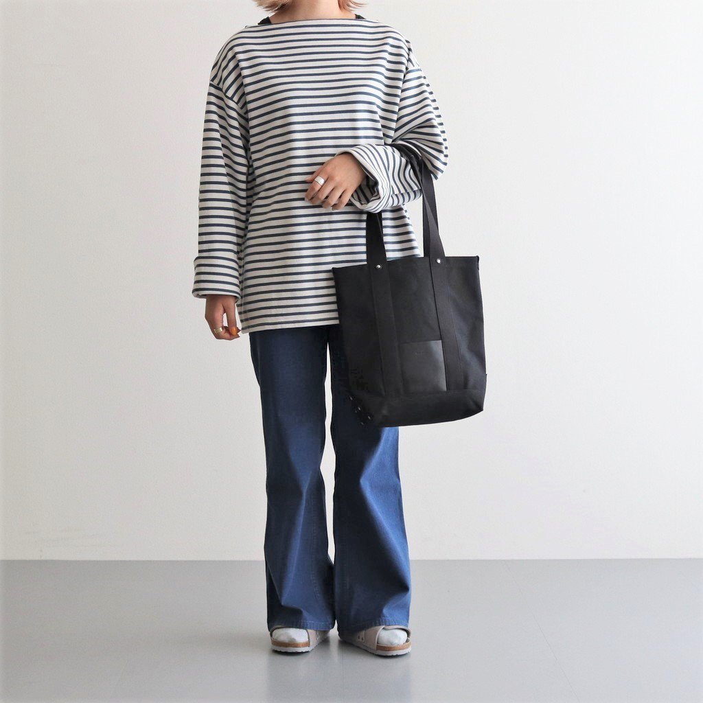 CAMPUS TOTE SMALL #BLACK [nk-rb-cts]