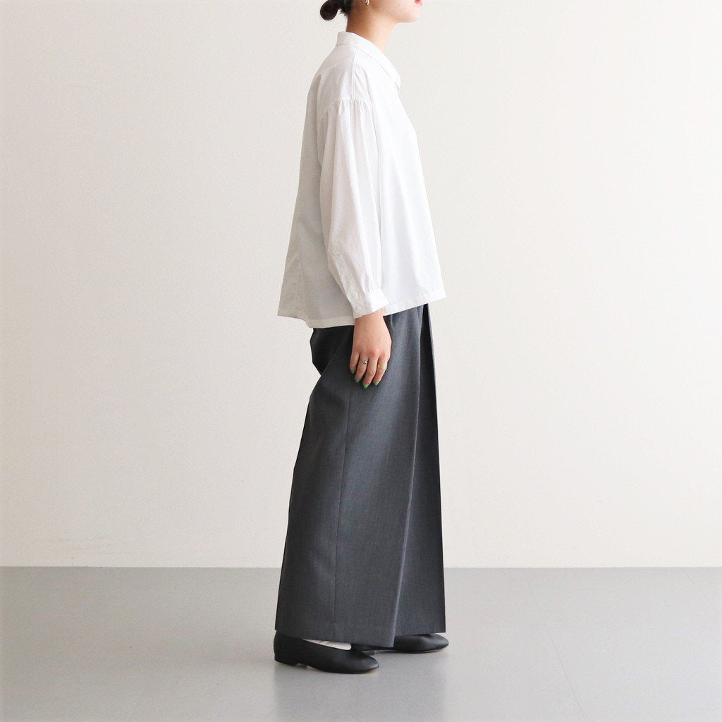 NGYSSH | マットポリエステル・タイプライター ギャザースリーブシャツ #01 OFF WHITE [TG_NC0101SF]