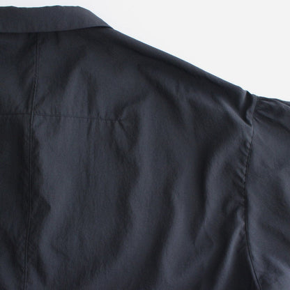 NGYSSH | マットポリエステル・タイプライター ギャザースリーブシャツ #95 BLACK [TG_NC0101SF]