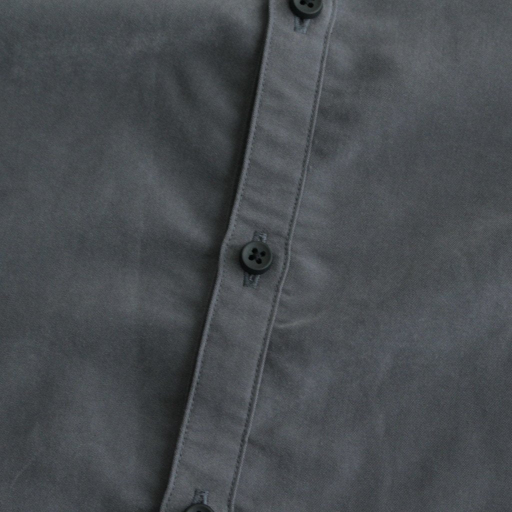 NNCSH | フィブリルレーヨン＆ポリエステル・シャツポプリン ノーカラーセミワイドシャツ #90 SLATE GREY [TG_NC0603SF]