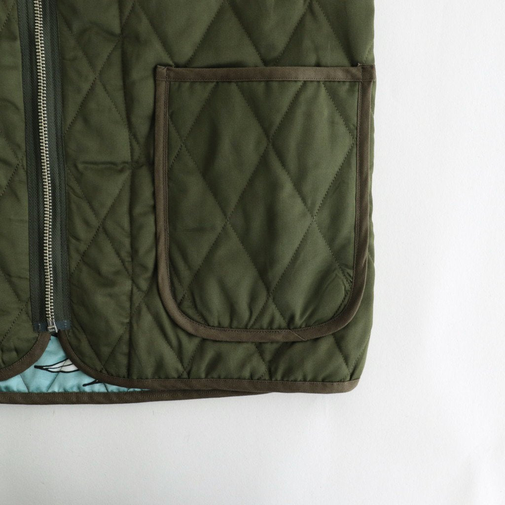 QUILTED REVERSIBLE VEST #086/KHAKI [9M22AW004]