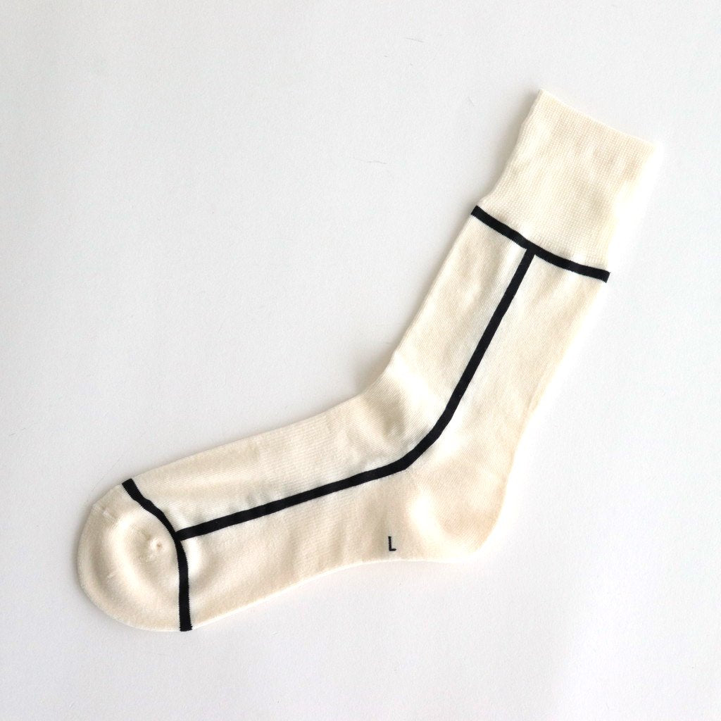 LINE #IVORY/BLACK [CH-002]
