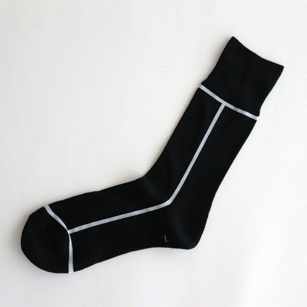 LINE #BLACK/OFF WHITE [CH-002]