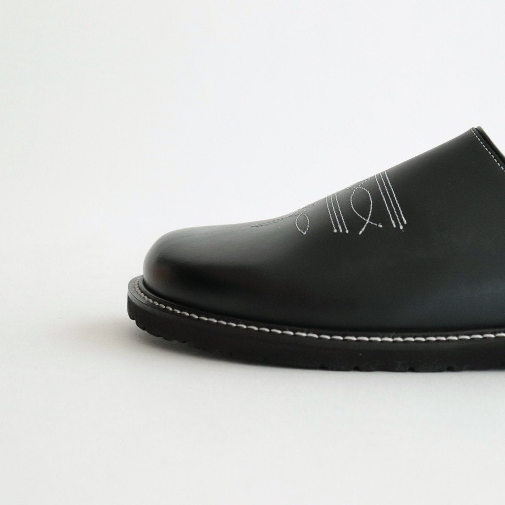 COMFY  CHEAK #BLACK/WHITE [RO-S-FCK]