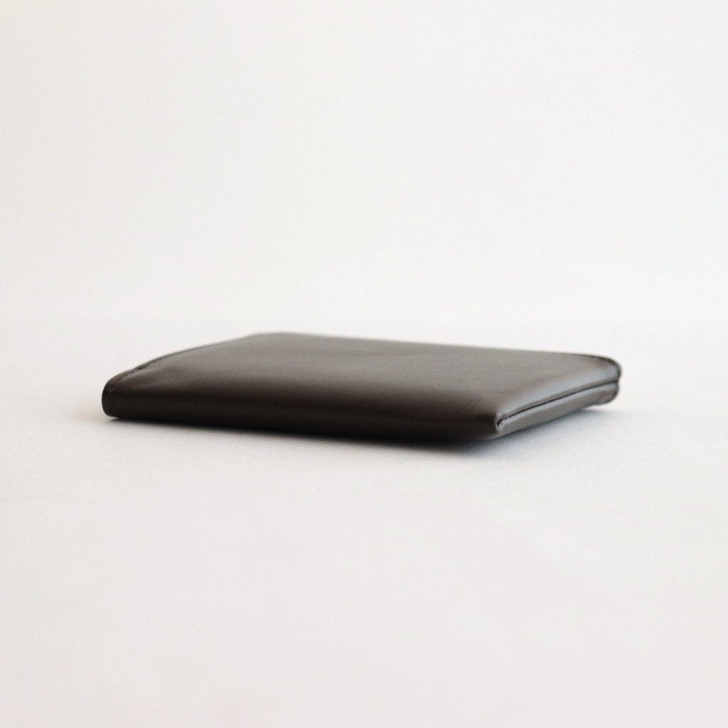 L字型ZIP財布 - CLASSIC LEATHER LINE #BROWN [8Z-D003-051]