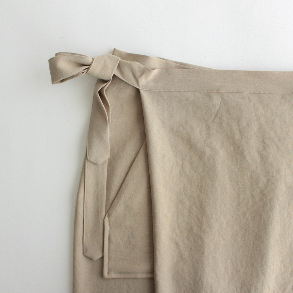 NAPRSK｜追撚ポリエステル・ツイル エプロンラップスカート #SAND [GE_NC1403SK]