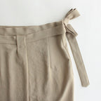NAPRSK｜追撚ポリエステル・ツイル エプロンラップスカート #SAND [GE_NC1403SK]