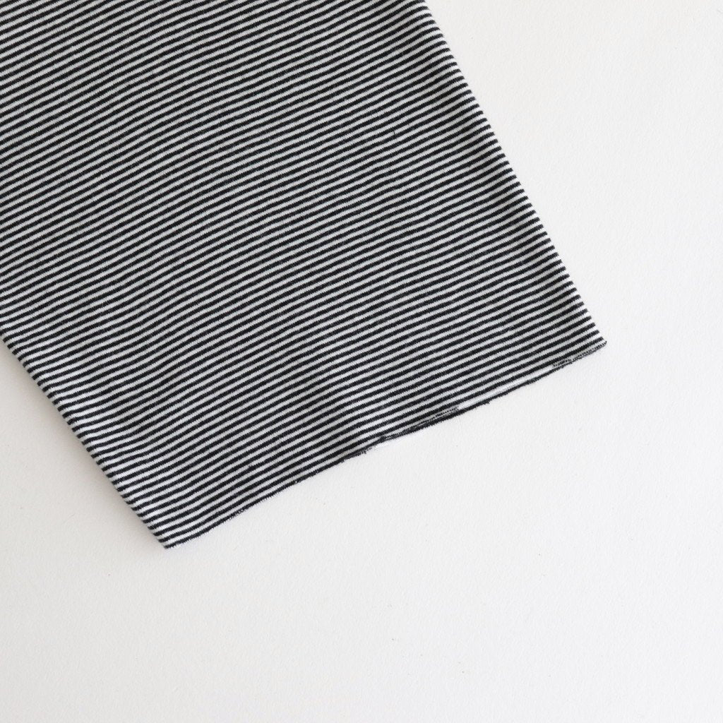 HALF SLEEVE BORDER T-SHIRT #BLACK [H2301-CS007]