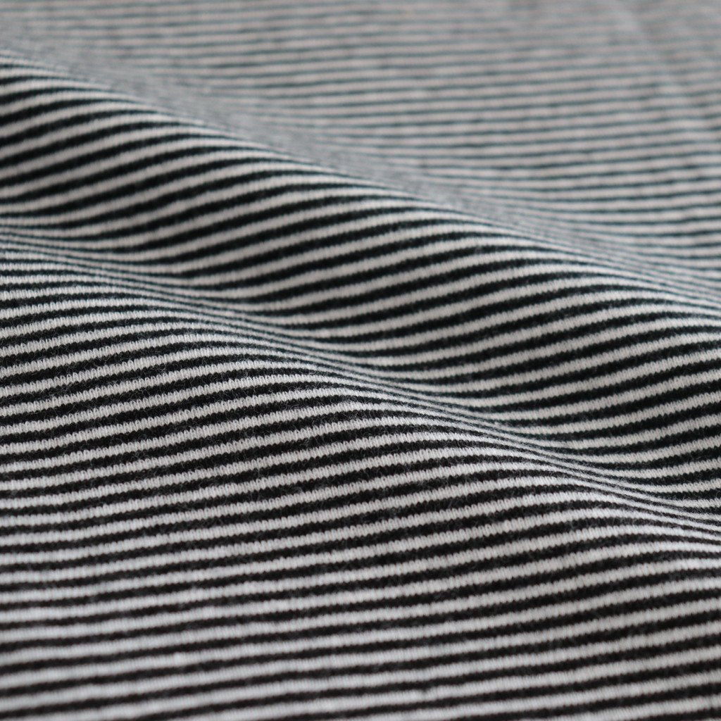 HALF SLEEVE BORDER T-SHIRT #BLACK [H2301-CS007]