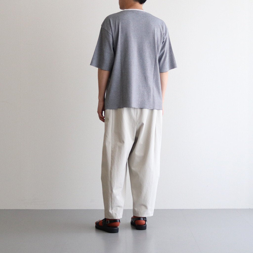 HALF SLEEVE BORDER T-SHIRT #BLACK [H2301-CS007]