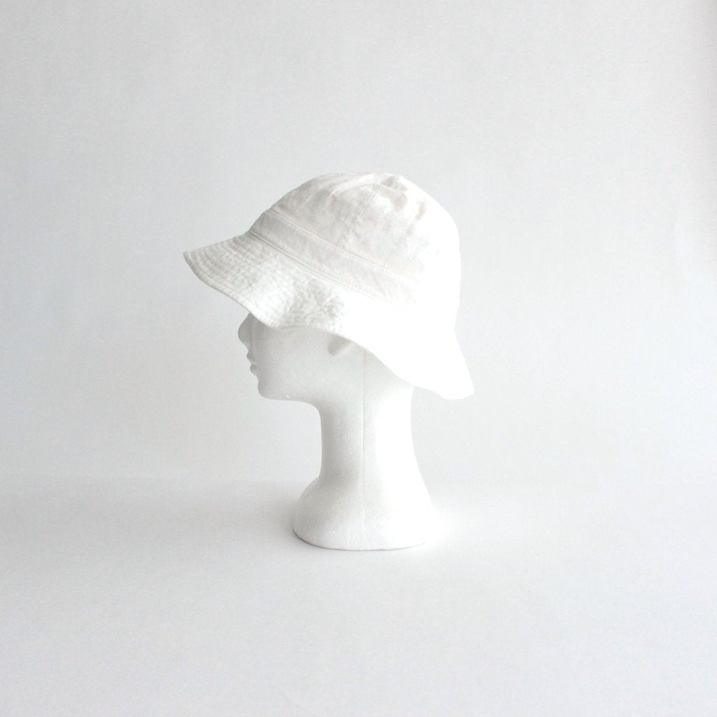 HAT LOW #WHITE [43904]