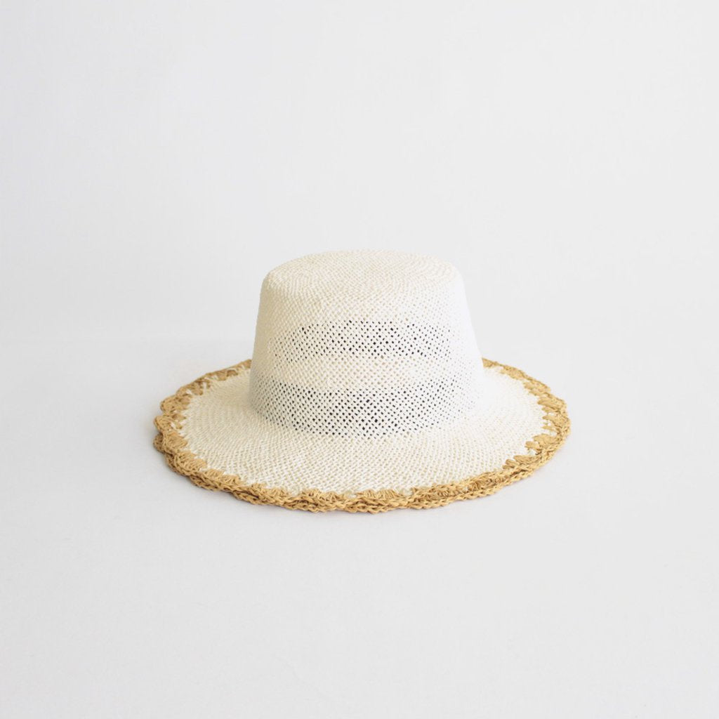 LATICA #IVORY [2232008]