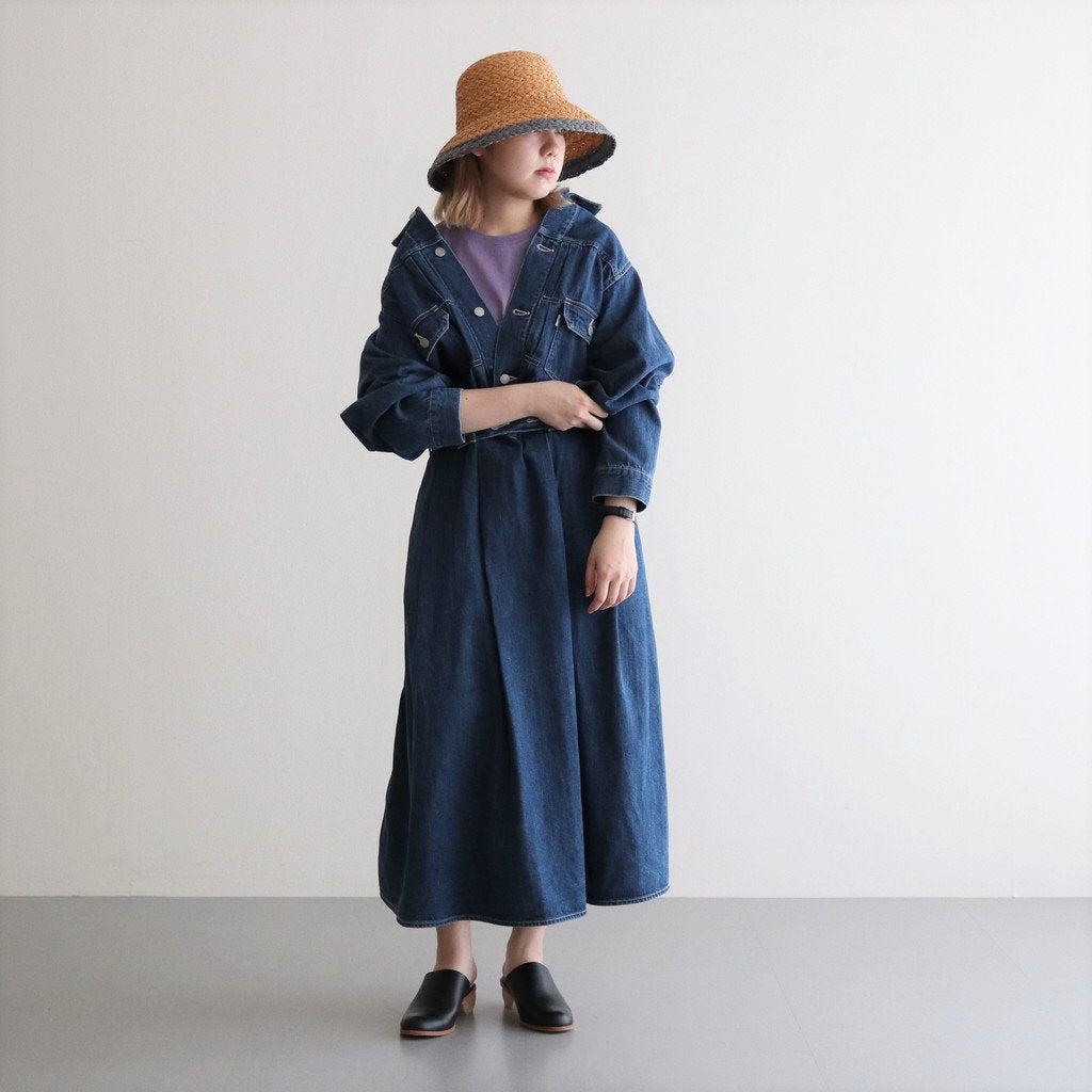 LUNAR #TAN [NO. 2231039]