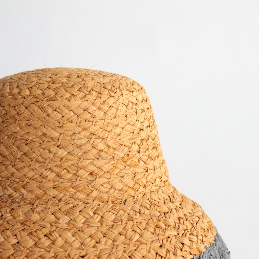 LUNAR #TAN [NO. 2231039]