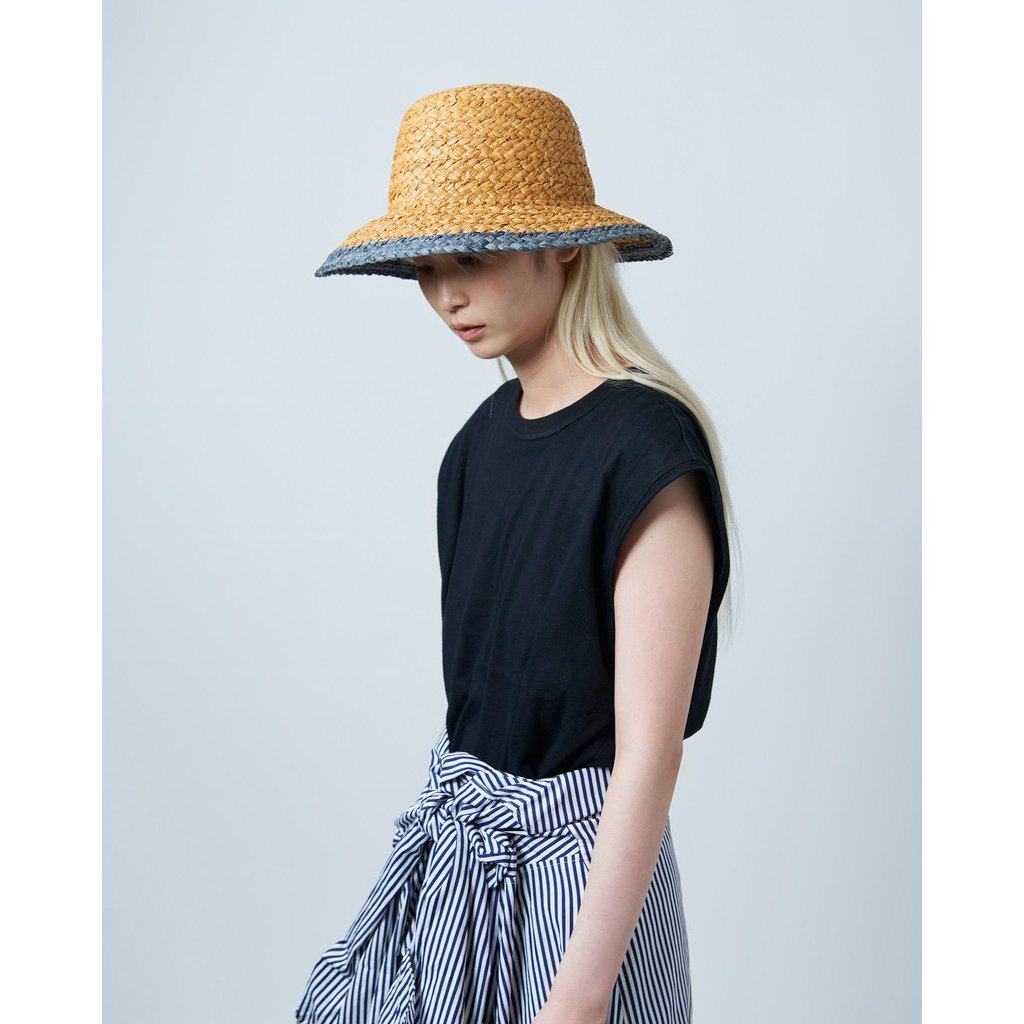 LUNAR #TAN [NO. 2231039]