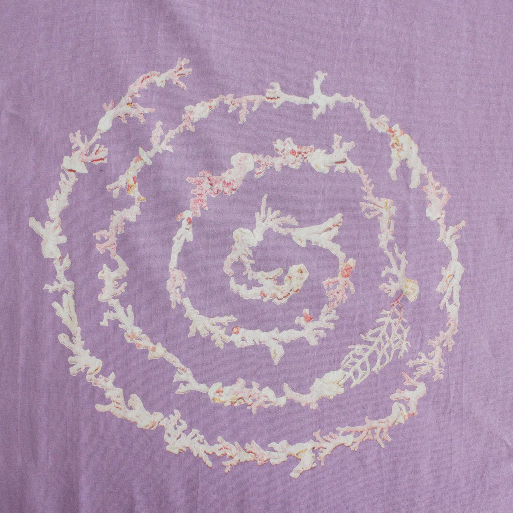 GRATEFUL TEE SS #LILAC CORAL [SSS23TSGRAJERLIC] _ Story mfg ...