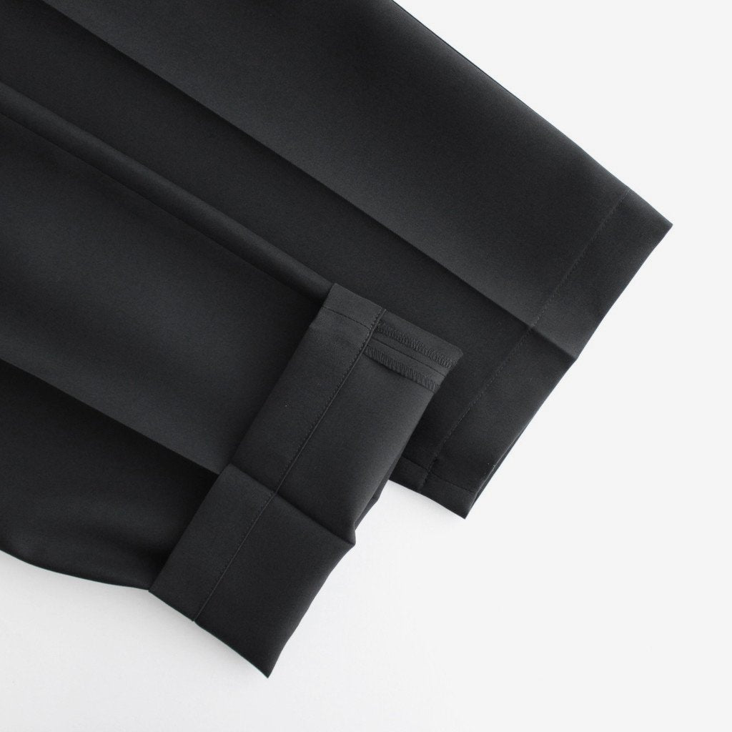 SCALE OFF WOOL TAPERED TROUSERS #BLACK [GM233-40170B]